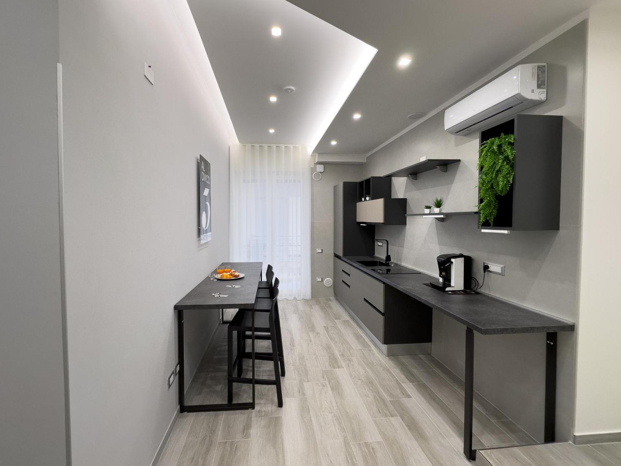 Al Civico3 Home & Suites ซาแลร์โน ภายนอก รูปภาพ