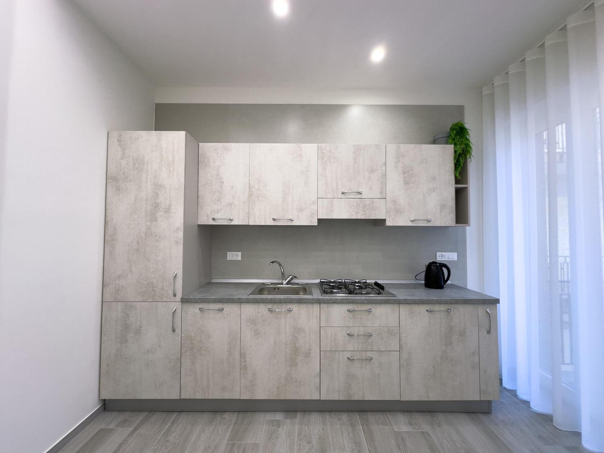 Al Civico3 Home & Suites ซาแลร์โน ภายนอก รูปภาพ