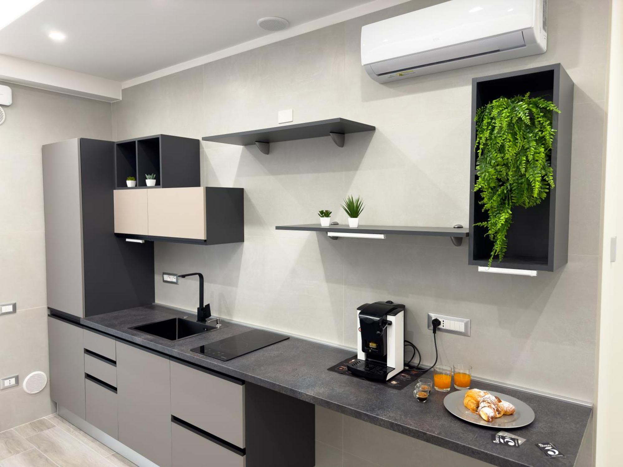 Al Civico3 Home & Suites ซาแลร์โน ภายนอก รูปภาพ